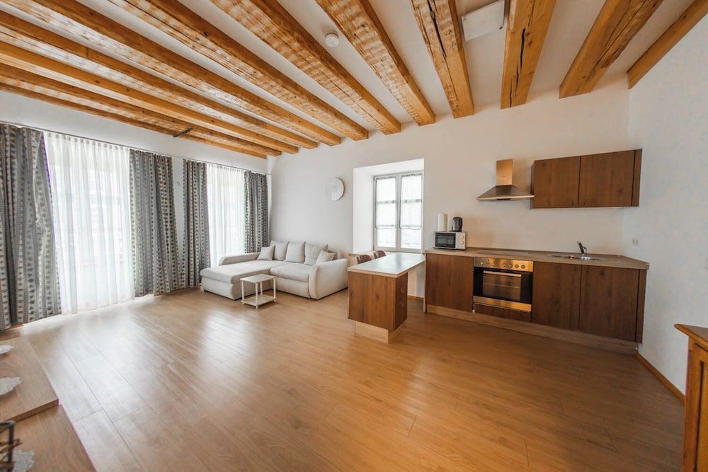 Deluxe Apartment, 1 King Bed, Terrace, City View