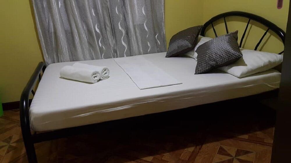 Carribean Transient House Traditional Room, 1 King Bed, Non Smoking 6