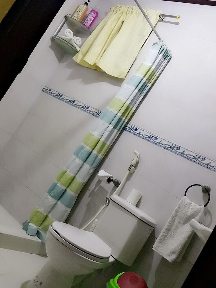 Carribean Transient House Standard Room, Non Smoking 21