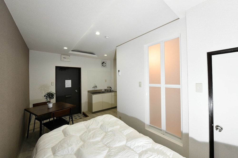 Semi-double Room with Kitchenette