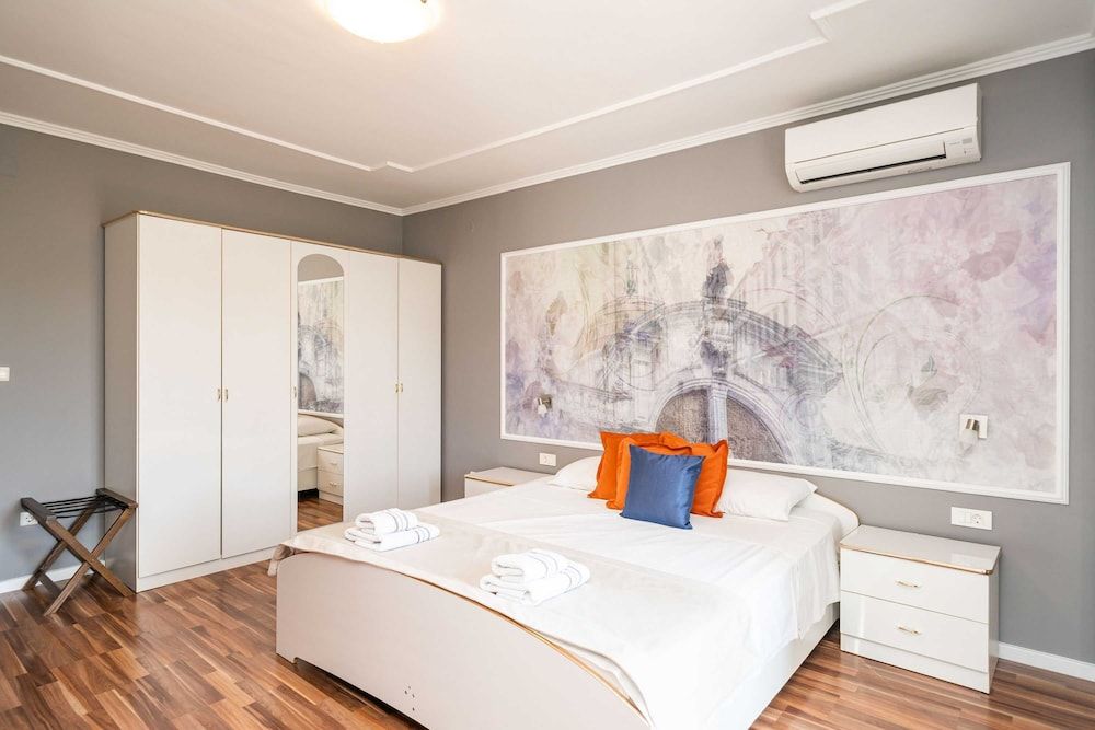 undefined Holiday Home Trojkovic 8