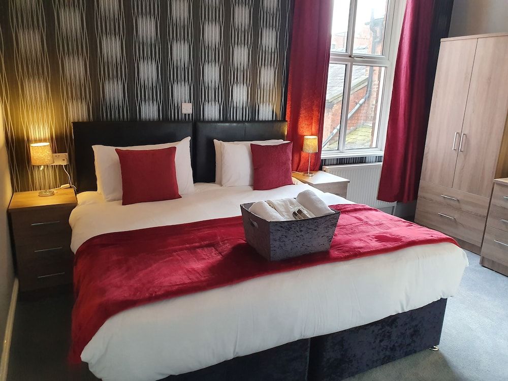 Room 3 - 1st floor Twin/King en-suite