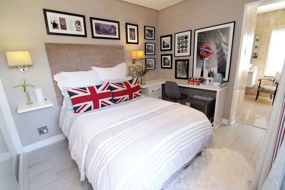 Sea Dreams Guesthouse Standard Double Room 4