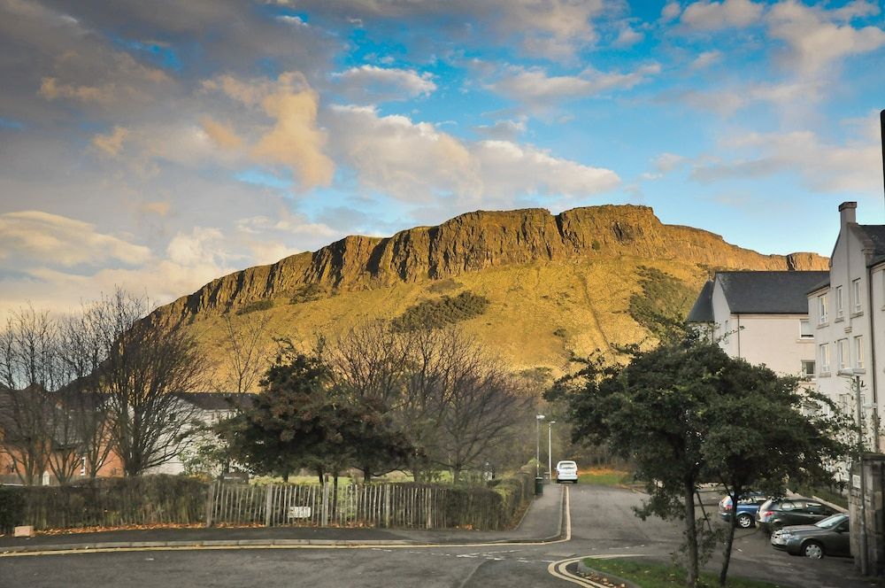 undefined 367 Richmond Place Apartment 3