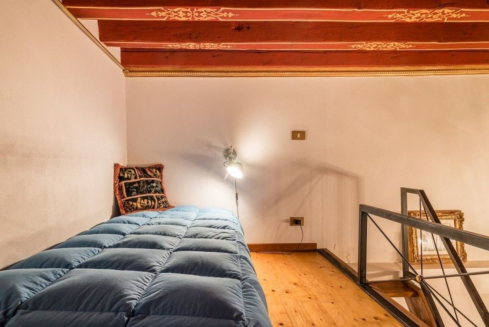 Fenice Backstage over Canal Apartment, 1 Bedroom 12