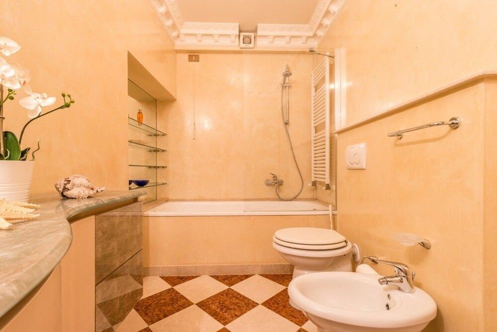 Fenice Backstage over Canal Apartment, 1 Bedroom 27