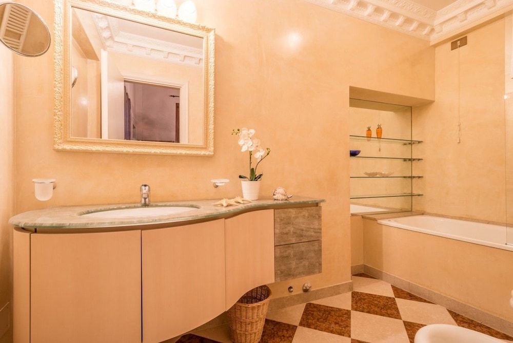 Fenice Backstage over Canal Apartment, 1 Bedroom 26