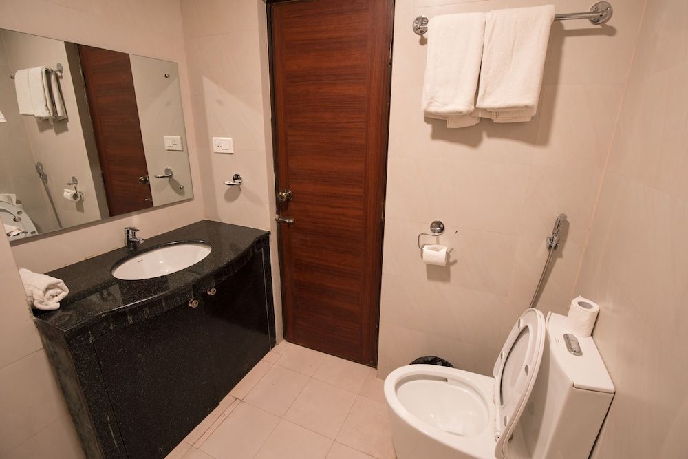 Hotel Shaara Deluxe Double or Twin Room 5