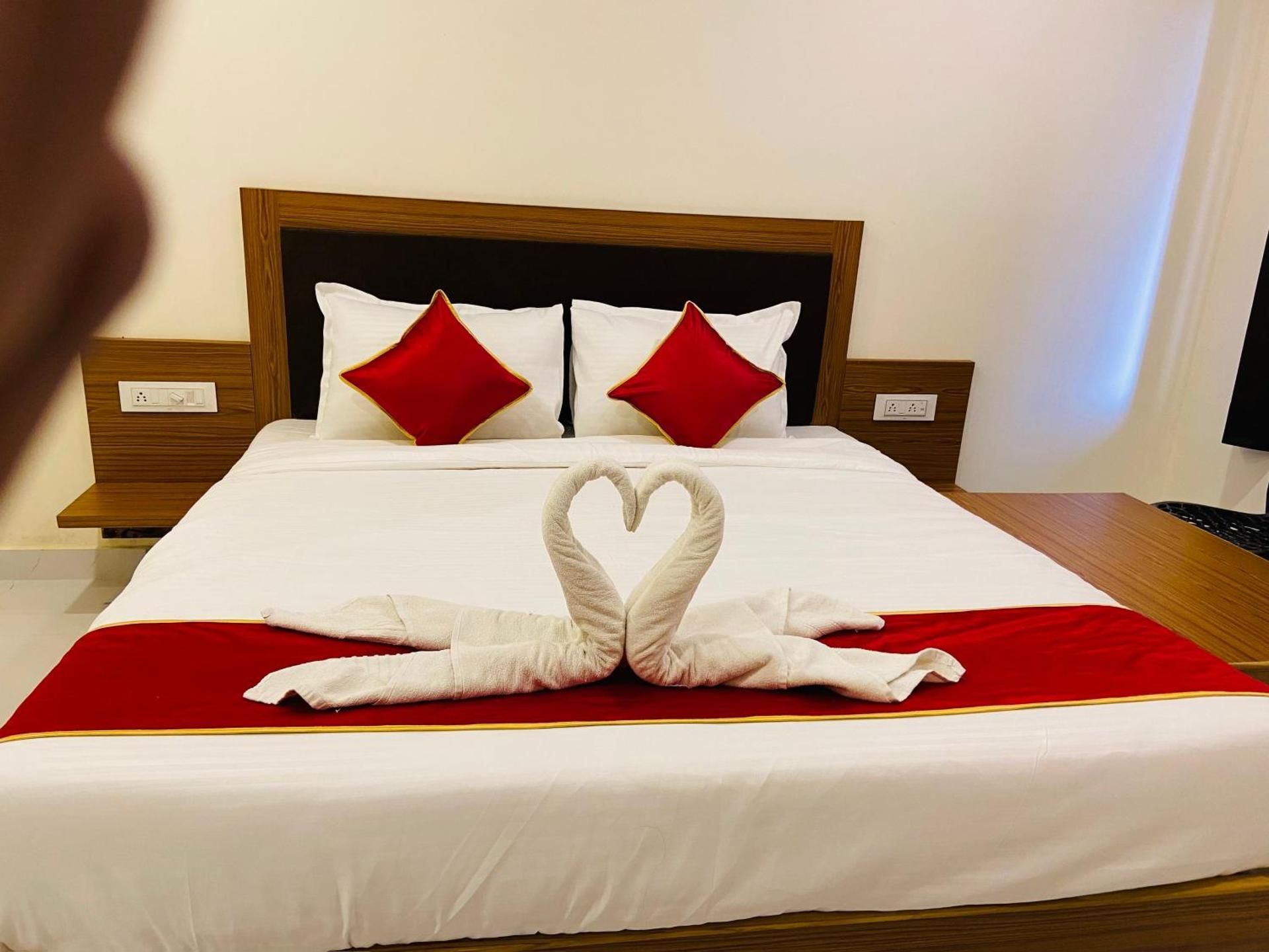 Pushkar Retreat Resort Deluxe Room 6