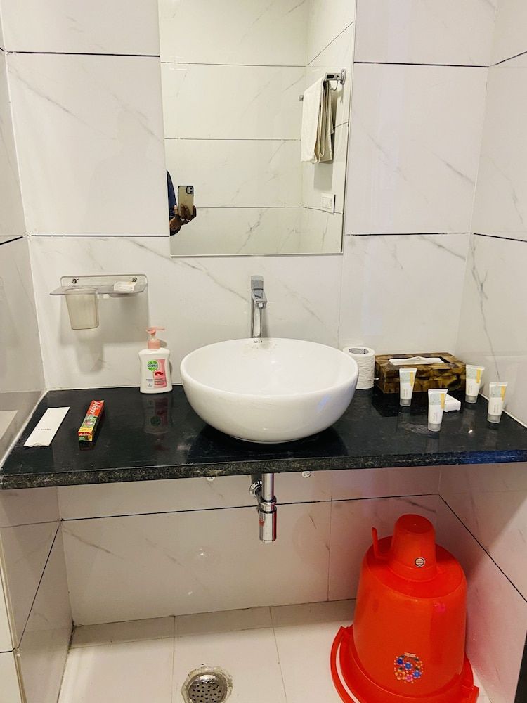 Pushkar Retreat Resort Deluxe Room 10