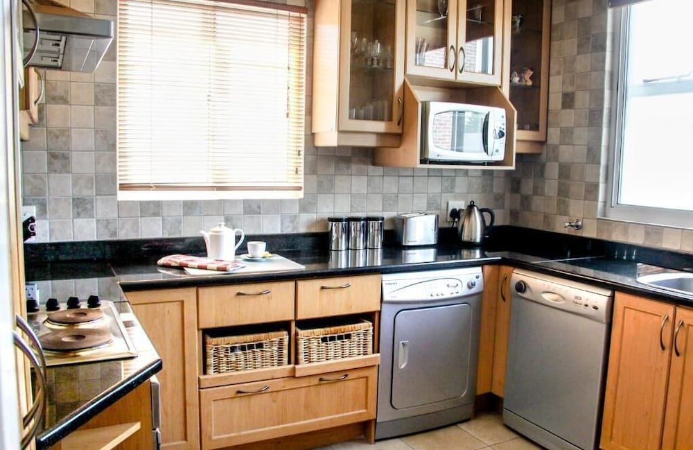 undefined 438 St Martini 6