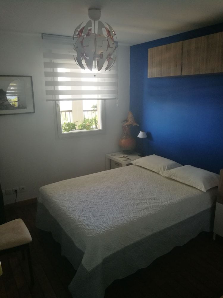 Double Room, Canal View (Bleue)