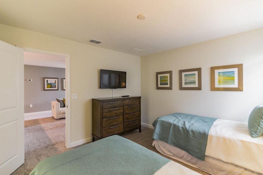 Holiday Retreat by Orlando Short Term House (Champions Gate Resort!! Game room, th) 11