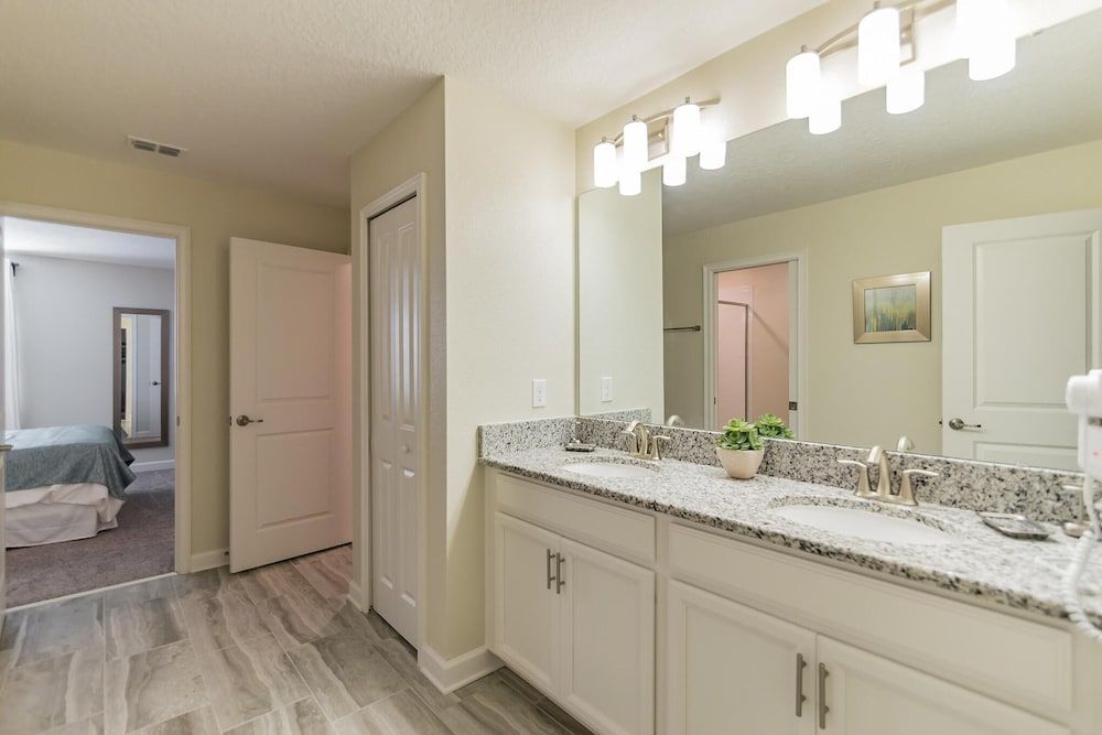 Holiday Retreat by Orlando Short Term House (Champions Gate Resort!! Game room, th) 5