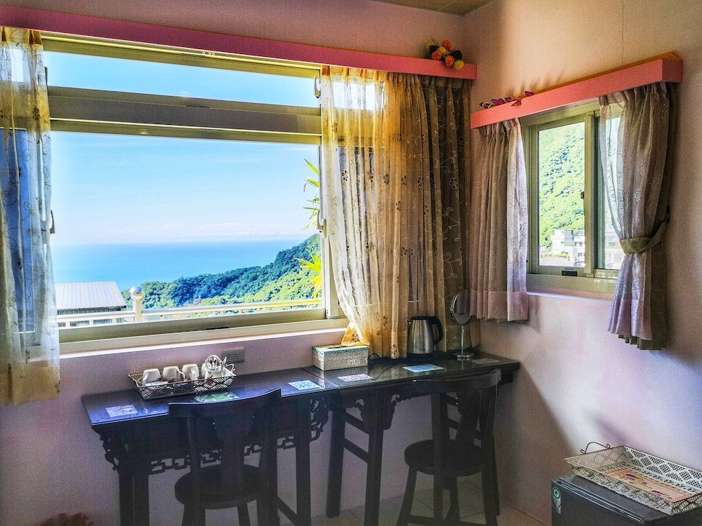 undefined Qu Hi Home Stay 2