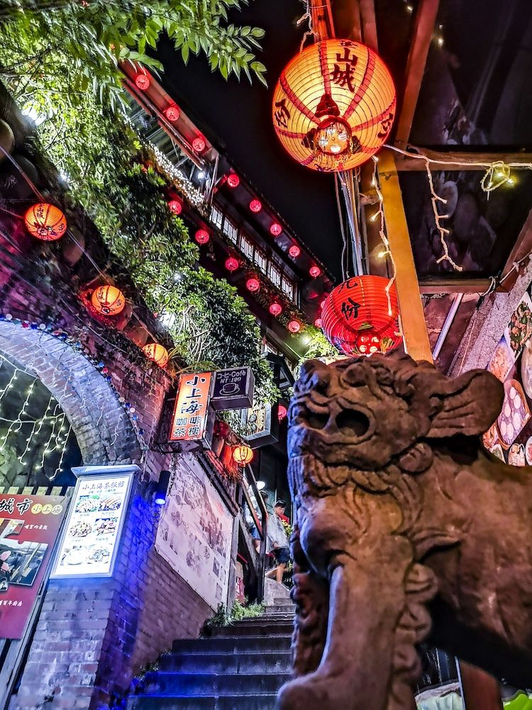 undefined Qu Hi Home Stay 6