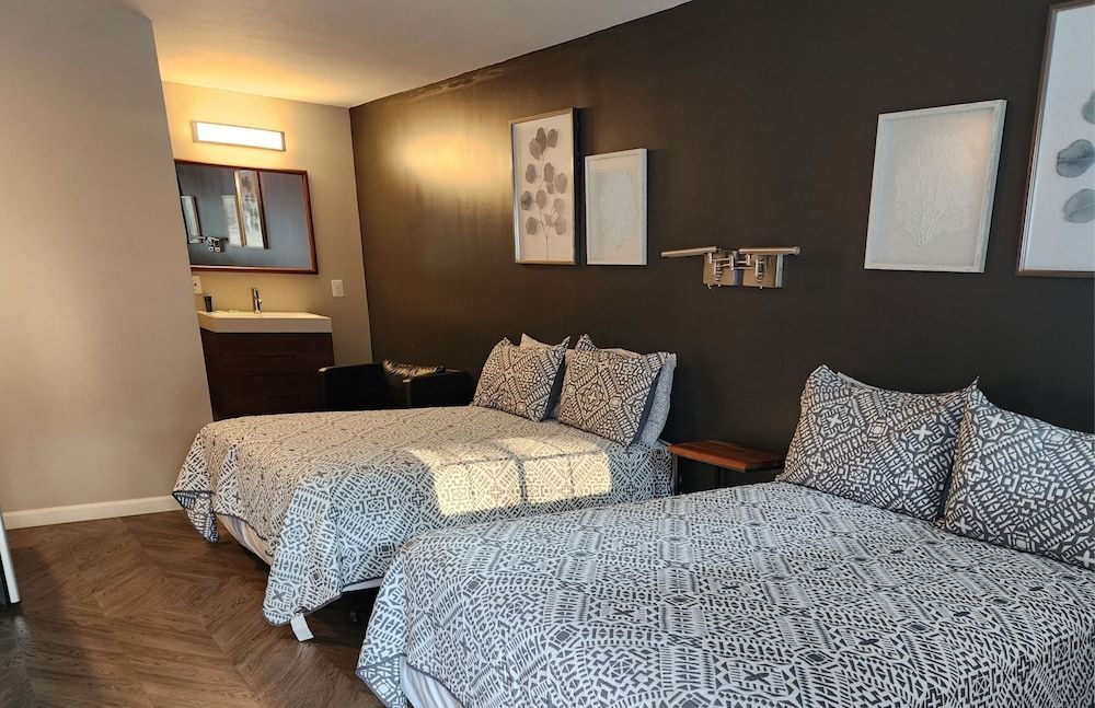 Hotel Lake Anna Deluxe Double Room, Multiple Beds 3