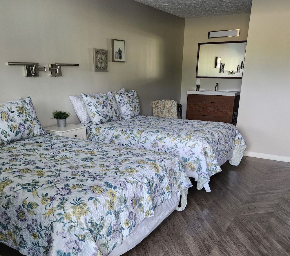 Hotel Lake Anna Deluxe Double Room, Multiple Beds 9