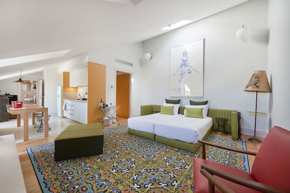 undefined Cais Urban Lodge 2