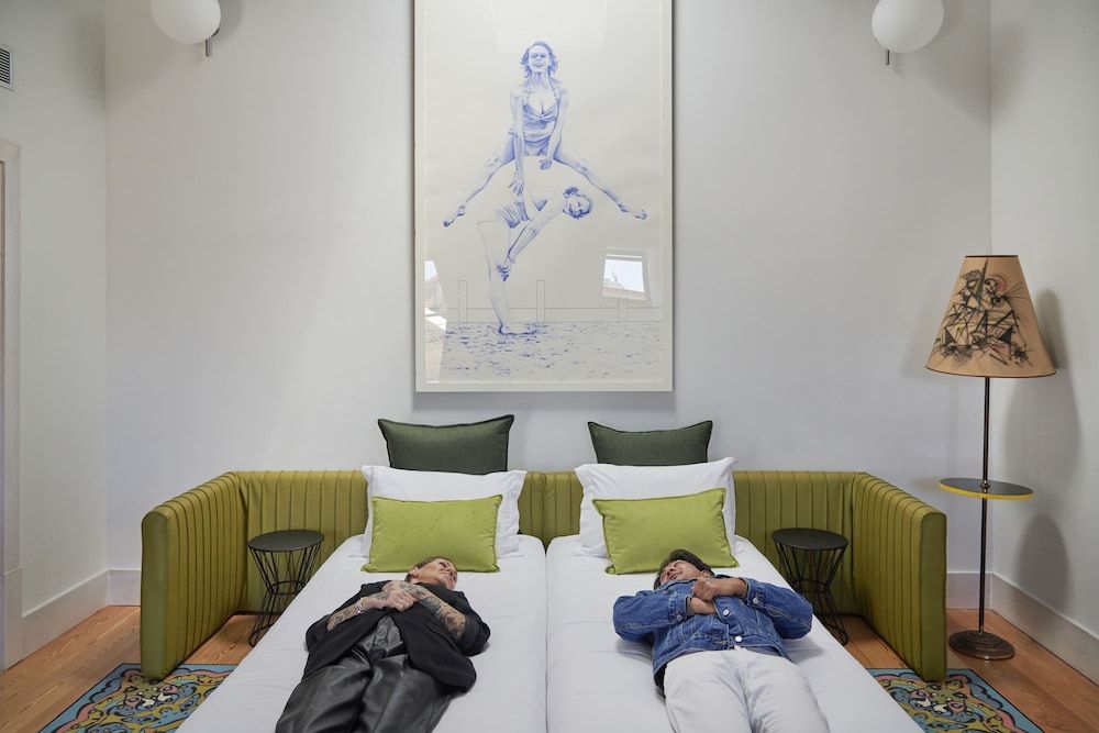 undefined Cais Urban Lodge 8