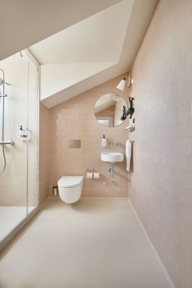 undefined Cais Urban Lodge 10