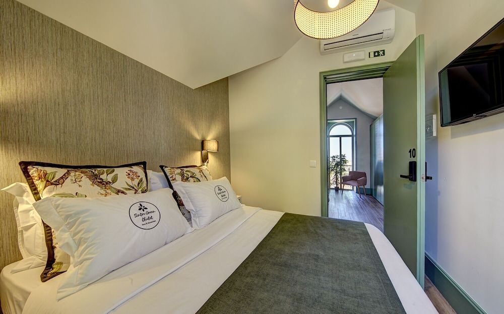 Sintra Green Chalet - Bed & Breakfast Economy Room, 1 Double Bed, Non Smoking, Mezzanine 3