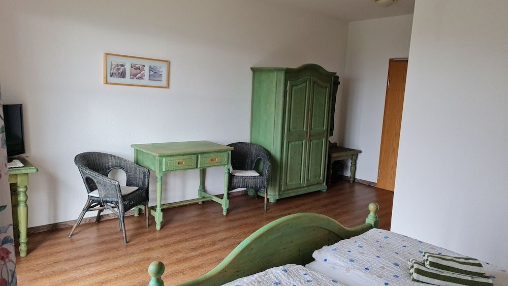 Pension Breitenborn Classic Double Room, Private Bathroom 6