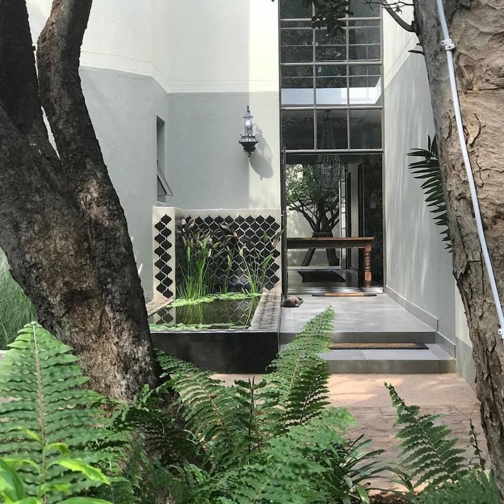 undefined 528 Victoria Falls Guest House 8