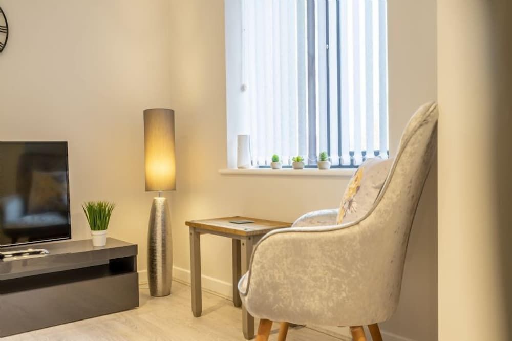 undefined St Johns Mews 8