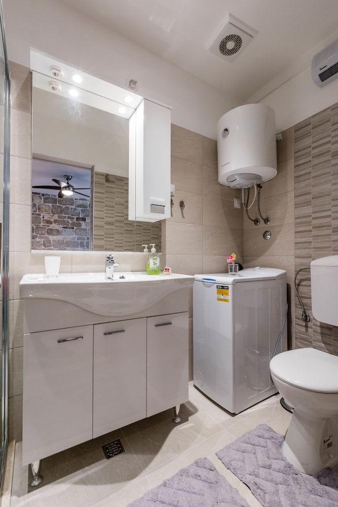 Apartment V.D. 1892 Apartment 21