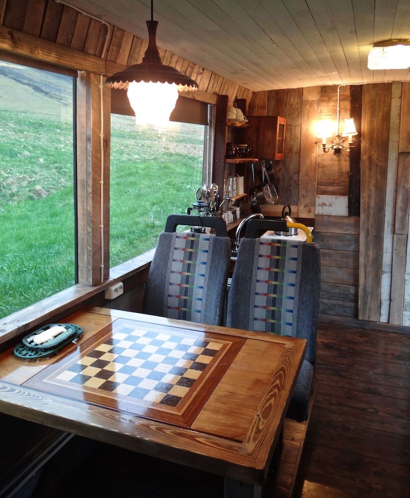 Esjan Standard Cabin, Shared Bathroom 17