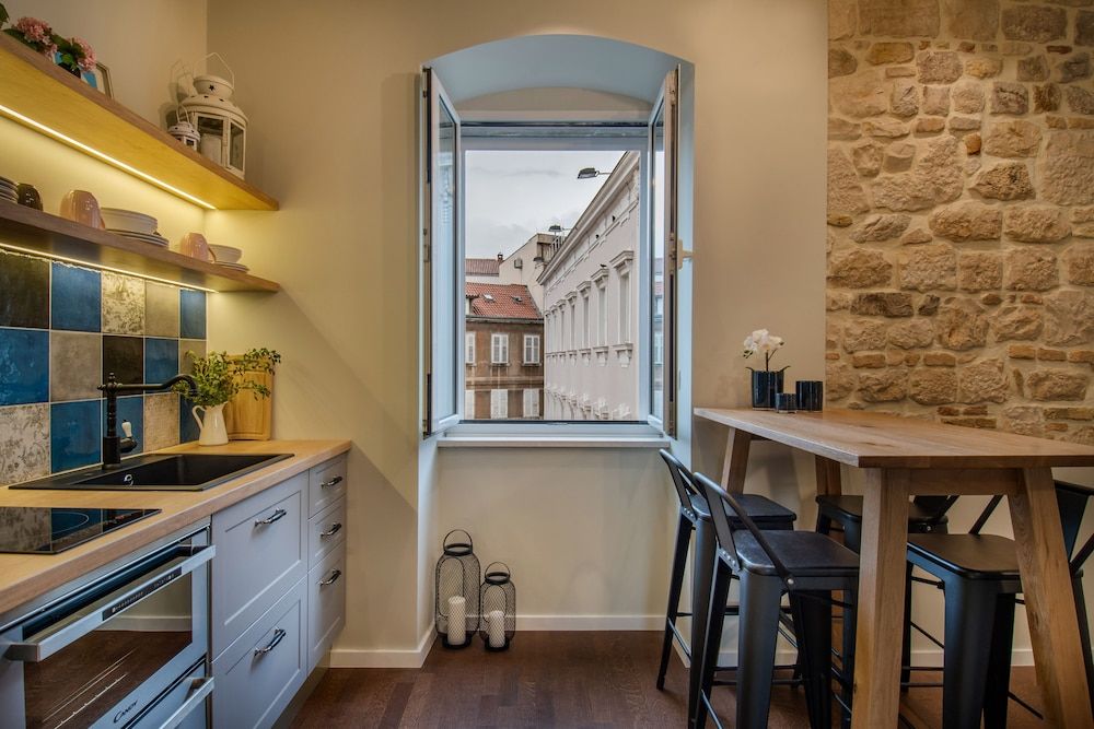 undefined Luxury Residence Mareta 2