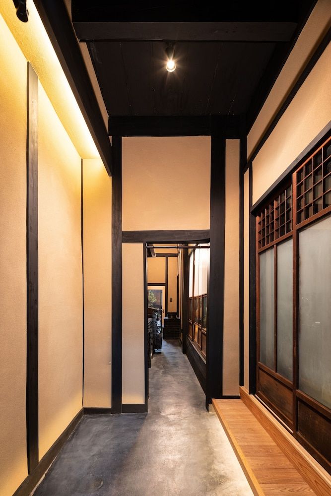 undefined Tsumugi Hachijominamotocho