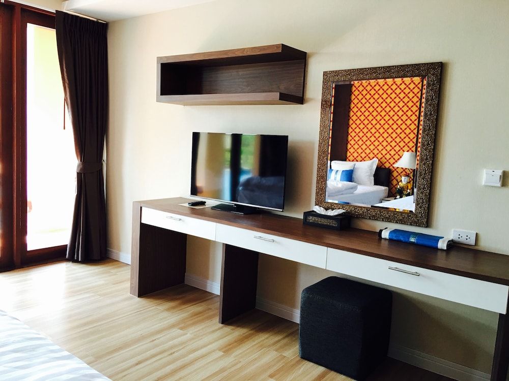 undefined Elegancy Resort Hua Hin 3