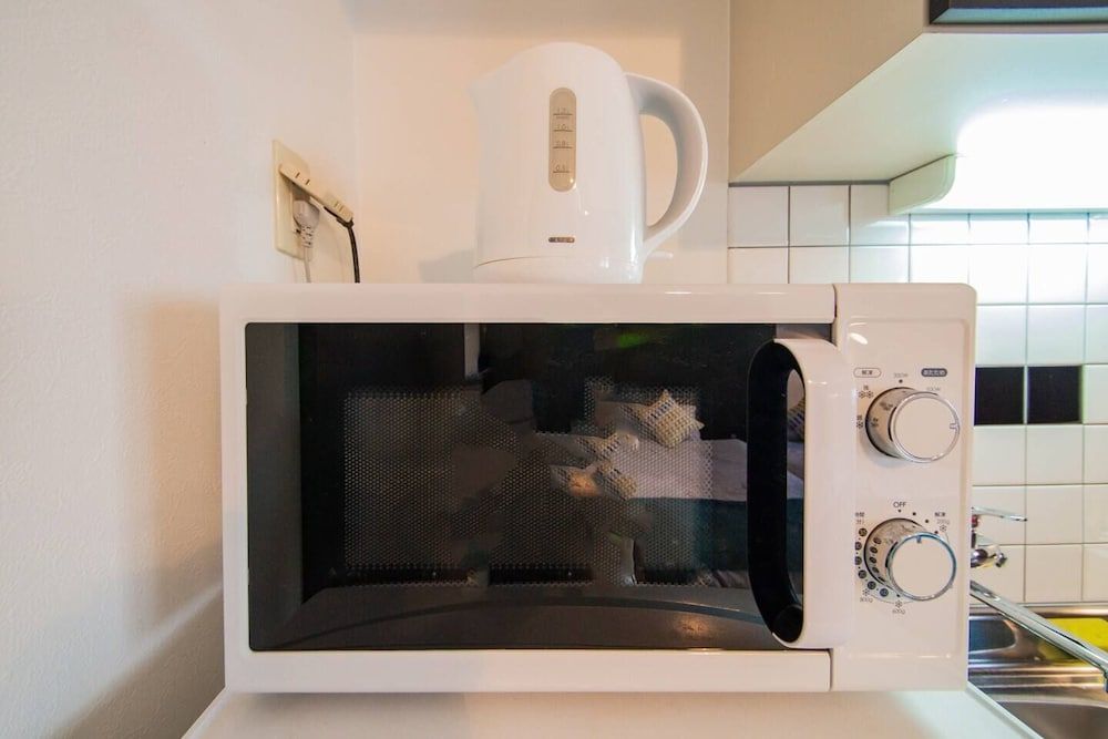 Blue Twin Room, Non Smoking 14