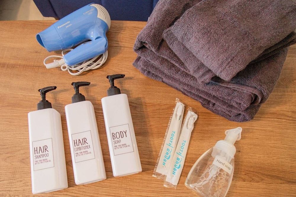 Blue Twin Room, Non Smoking 20