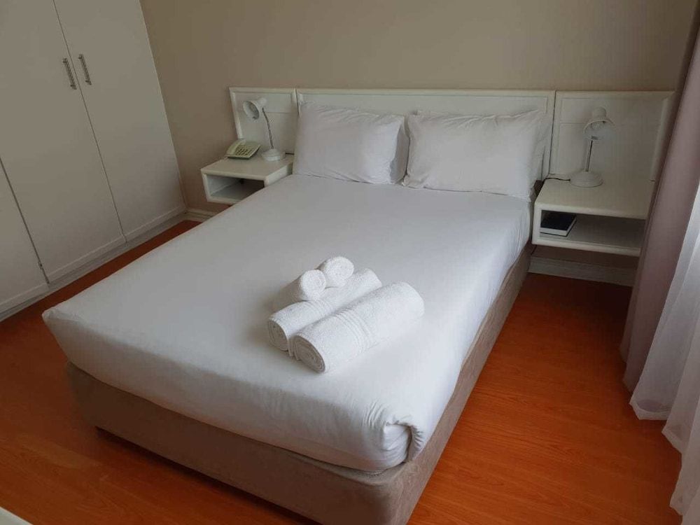 Savoy hotel Twin Room 3