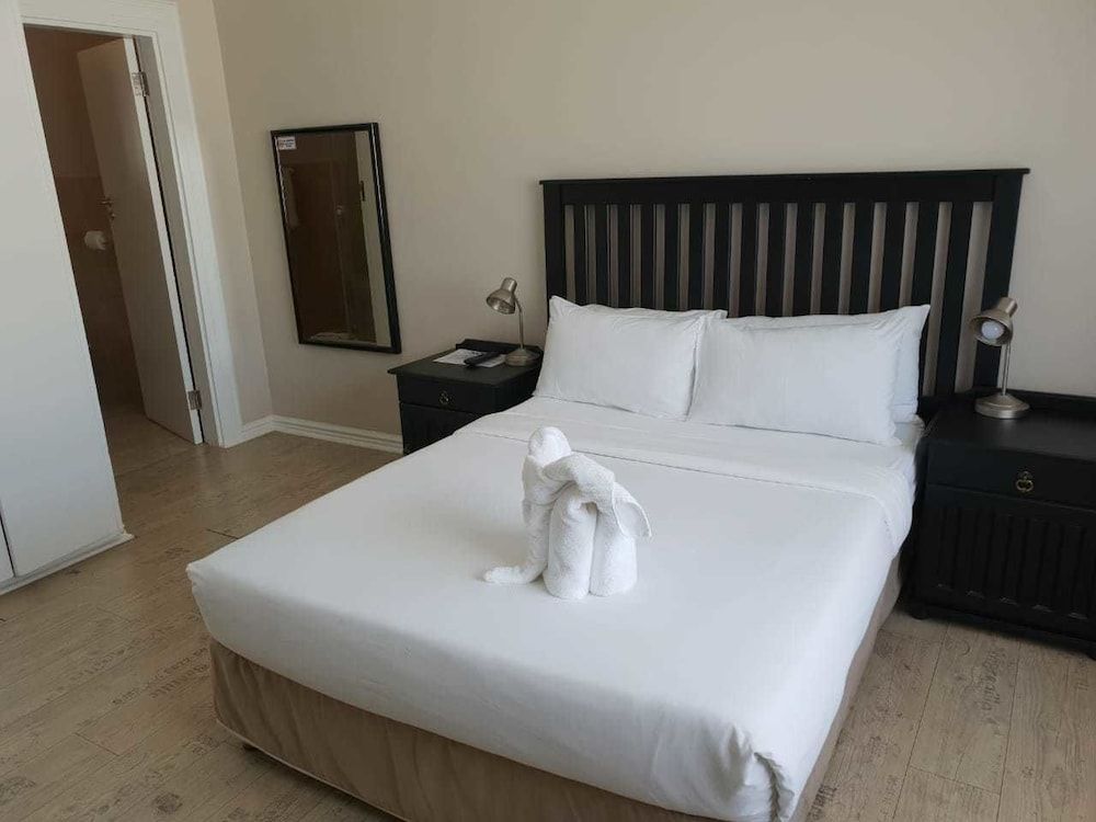 Savoy hotel Family Room 3