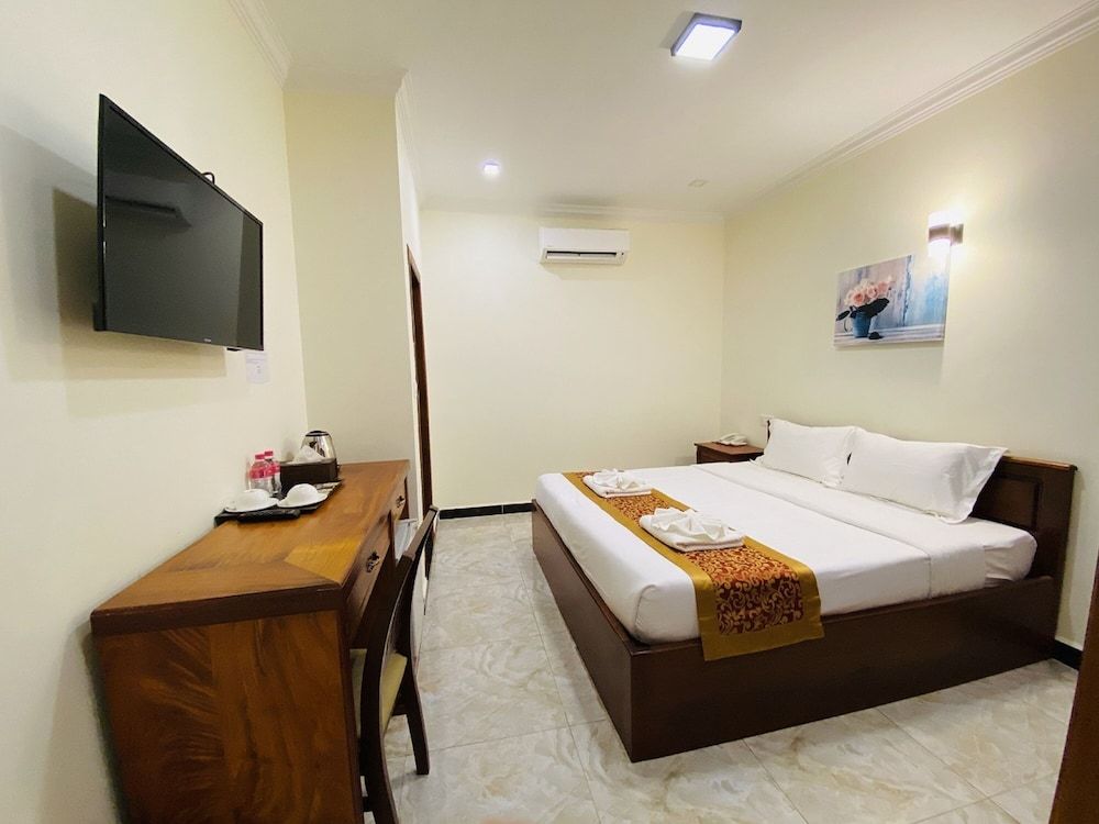 undefined ICON Hotel 2