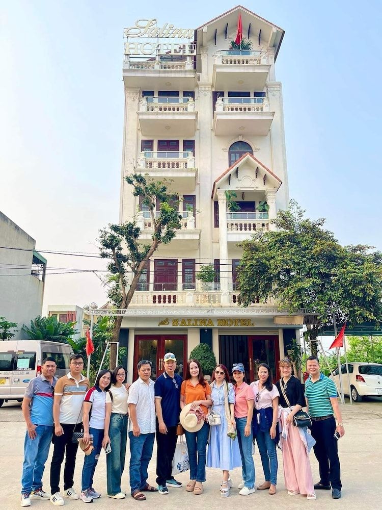 undefined Salina Hotel 9