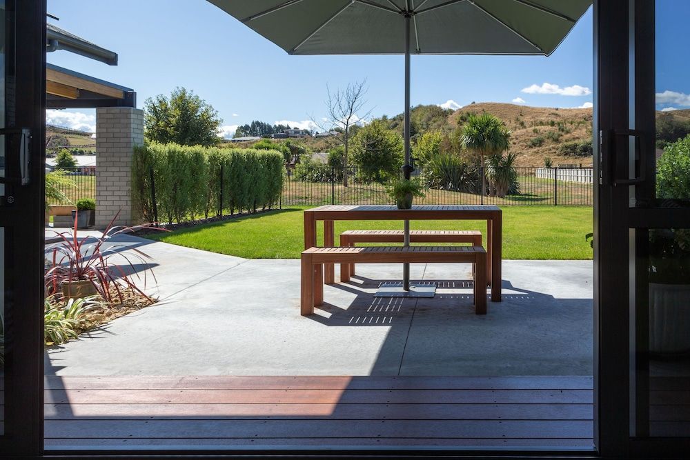 Courtyard View