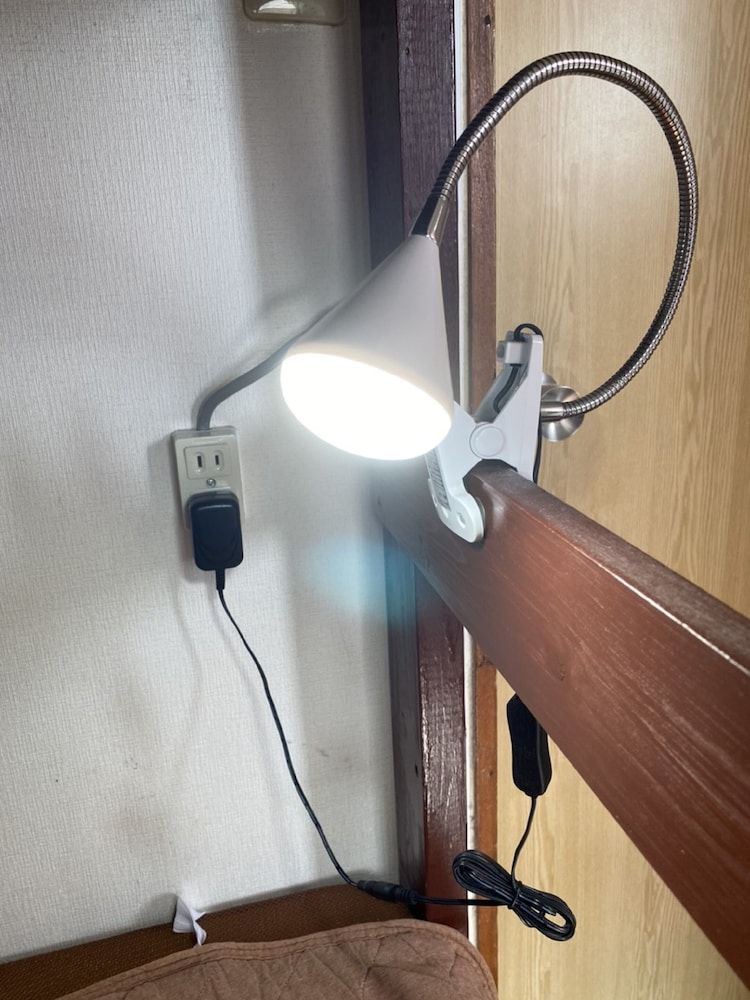 Shared Dormitory, Women only