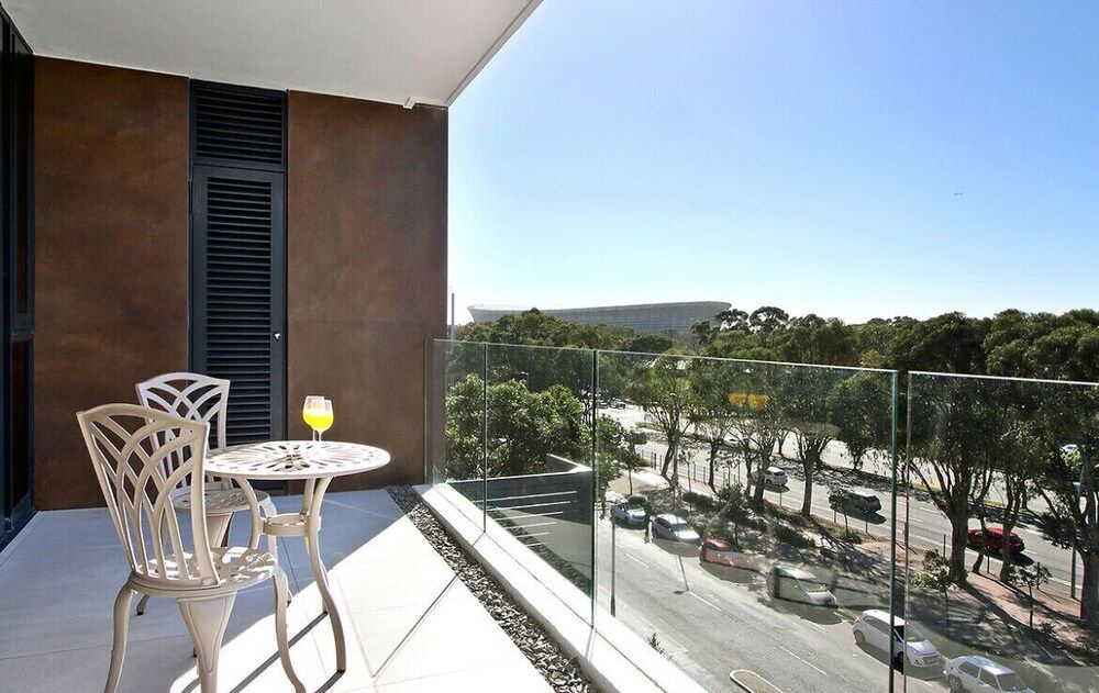 35 on Main Apartment, 1 Bedroom, Sea View 11