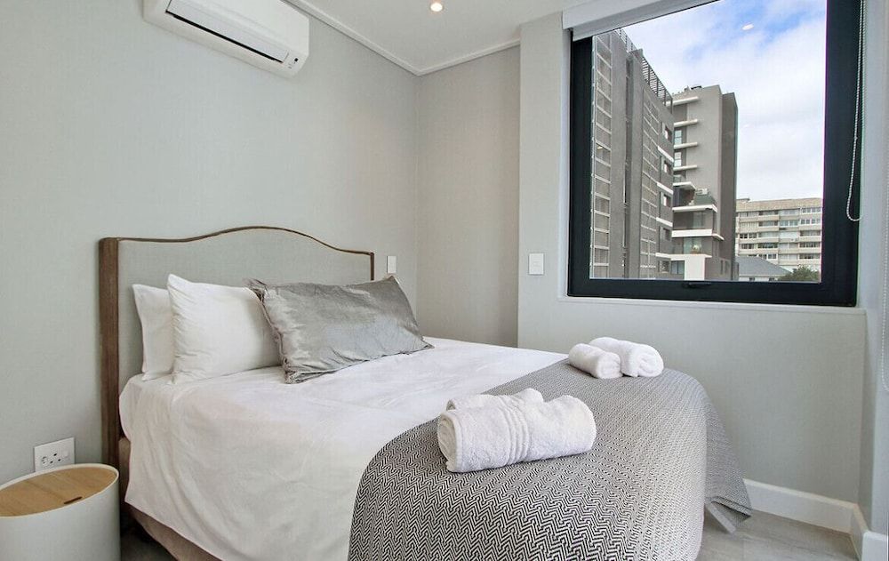 undefined 35 on Main 8