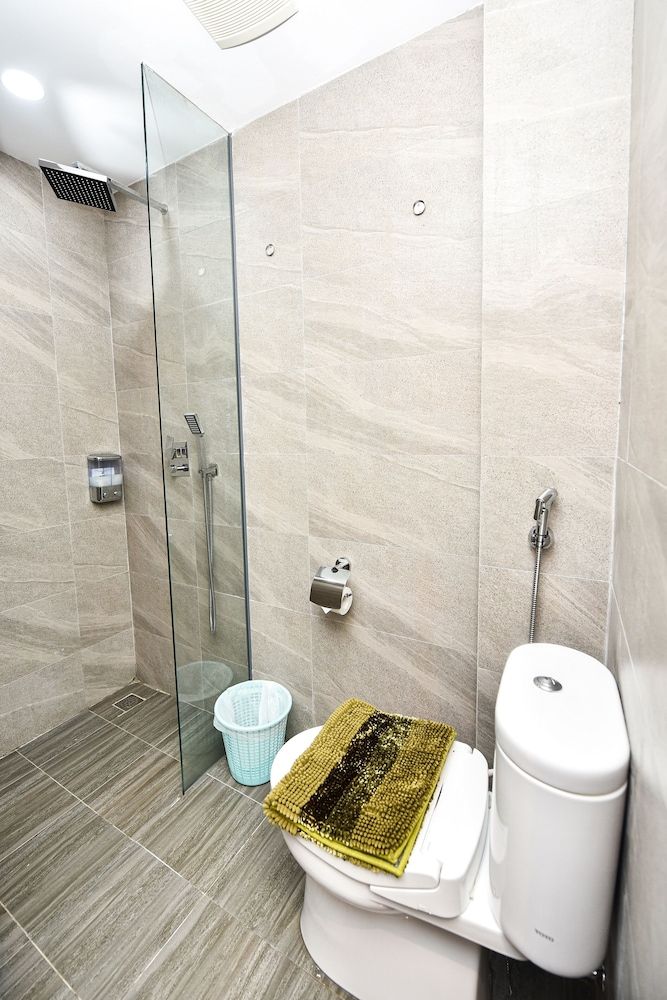 undefined Lovina Residences at Harbour Bay 8