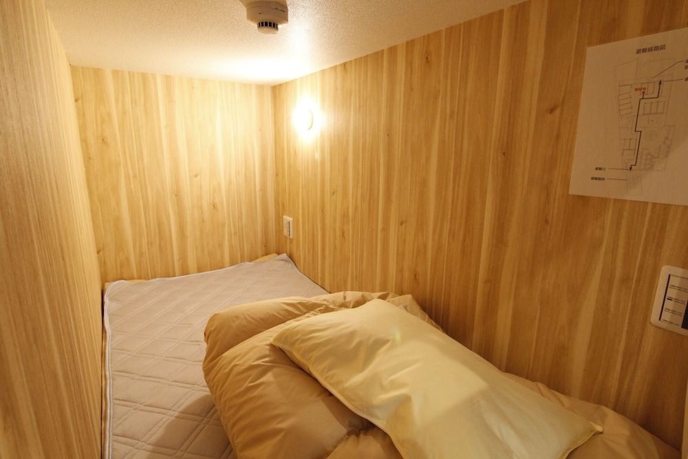 undefined bnb+ Namba - Hostel 5