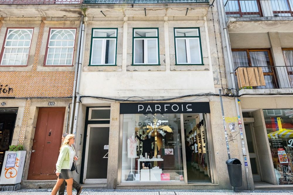 undefined Merc Porto Cedofeita Place 2