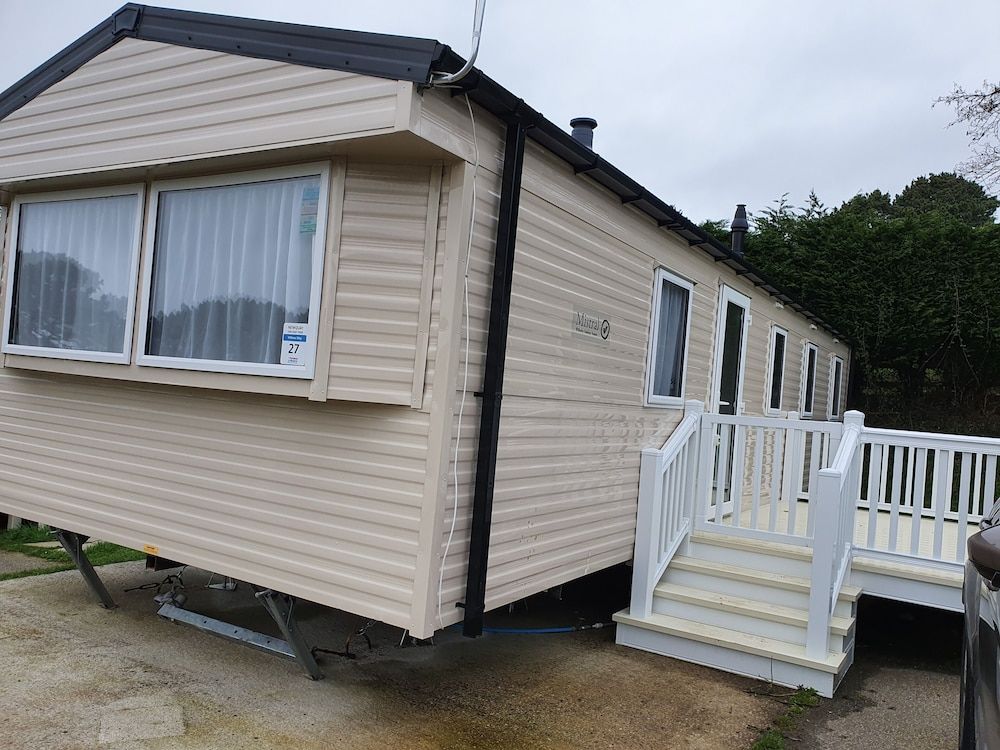 undefined 3 Bedroom Caravan, Sleeps 8, at Parkdean Newquay Holiday Park 3