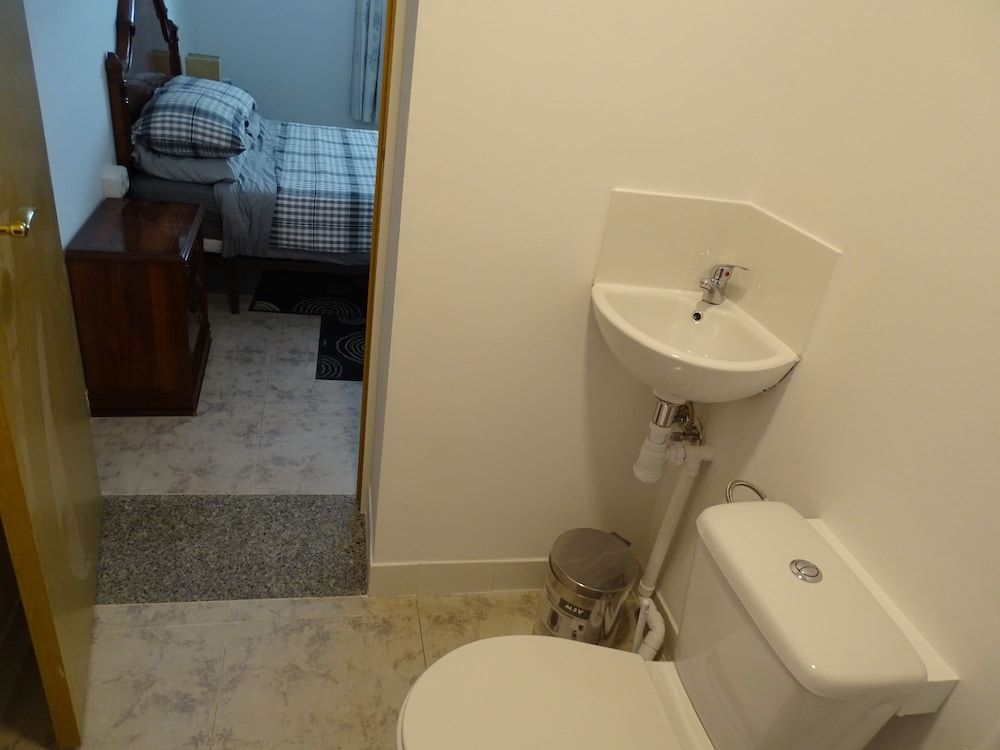 Rickaty Lodge Bed & Breakfast SEVILLE SUITE 1 3