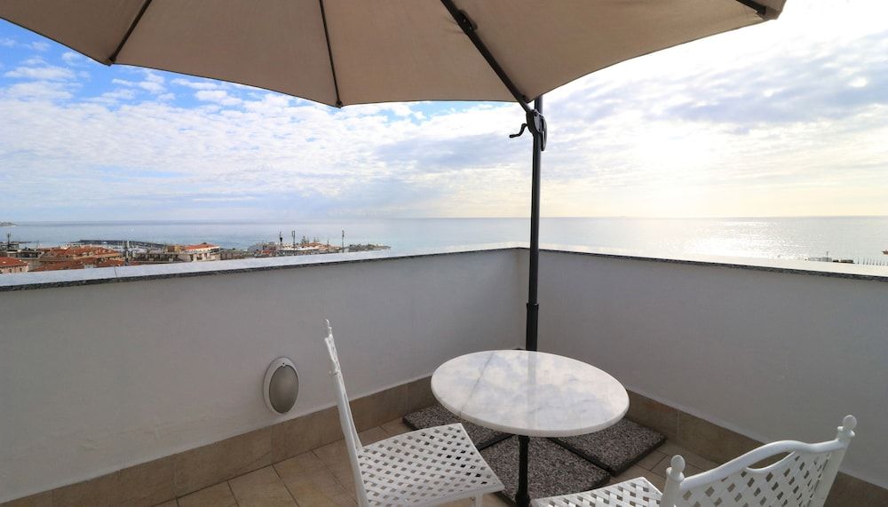 Italianway Costiglioli Studio 8